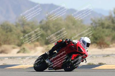 media/Oct-13-2025-Moto Forza (Mon) [[a66d839500]]/2-A Group/Session 4 Turn 7/